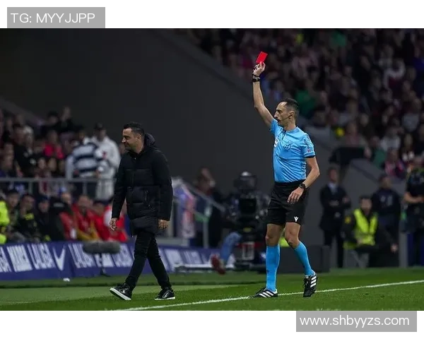 欧联杯经典对决利物浦险胜曼联红牌争议引发全场热议