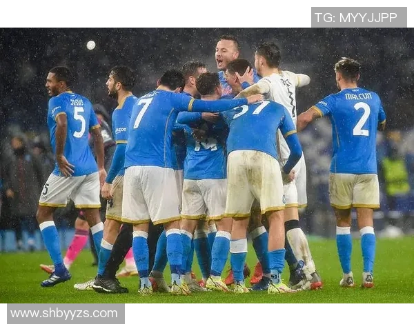 欧冠精彩对决:里昂与那不勒斯激战成平局补时进球引爆全场激情 欧冠精彩对决:里昂与那不勒斯激战成平局补时进球引爆全场激情