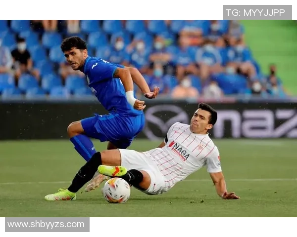 西甲精彩对决拜仁与那不勒斯战成平局十大进球瞬间回顾 西甲精彩对决拜仁与那不勒斯战成平局十大进球瞬间回顾